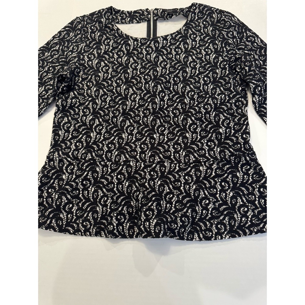 J Crew Size Medium Black & White Lacey Blouse 3/4 Sleeves Waisted Zipper Back - Picture 5 of 11